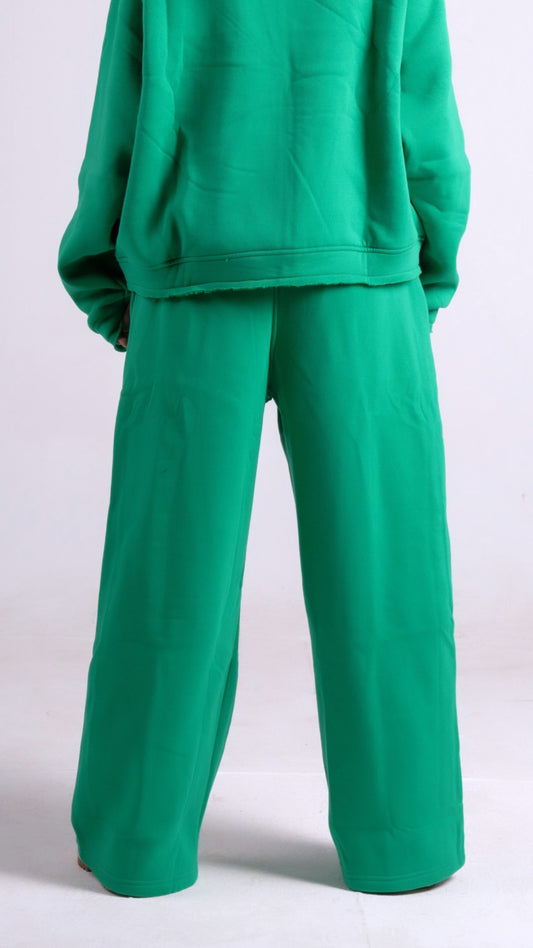 GREEN SWEATPANTS