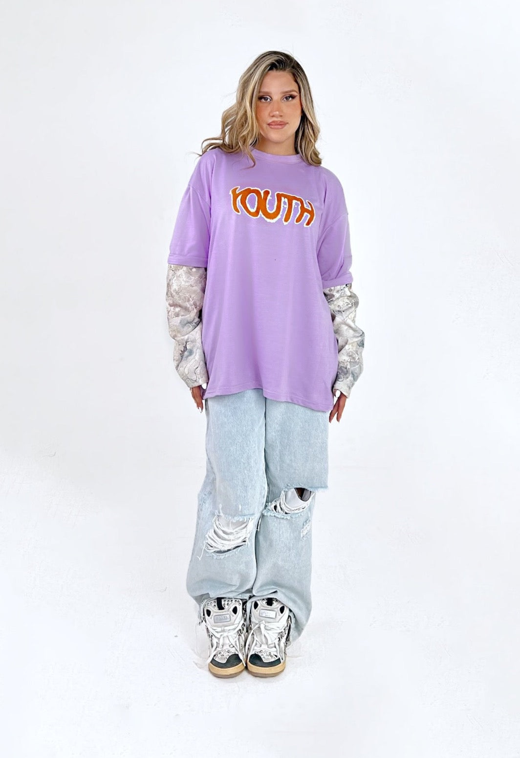 LILAC HOLOGRAPHIC TEE