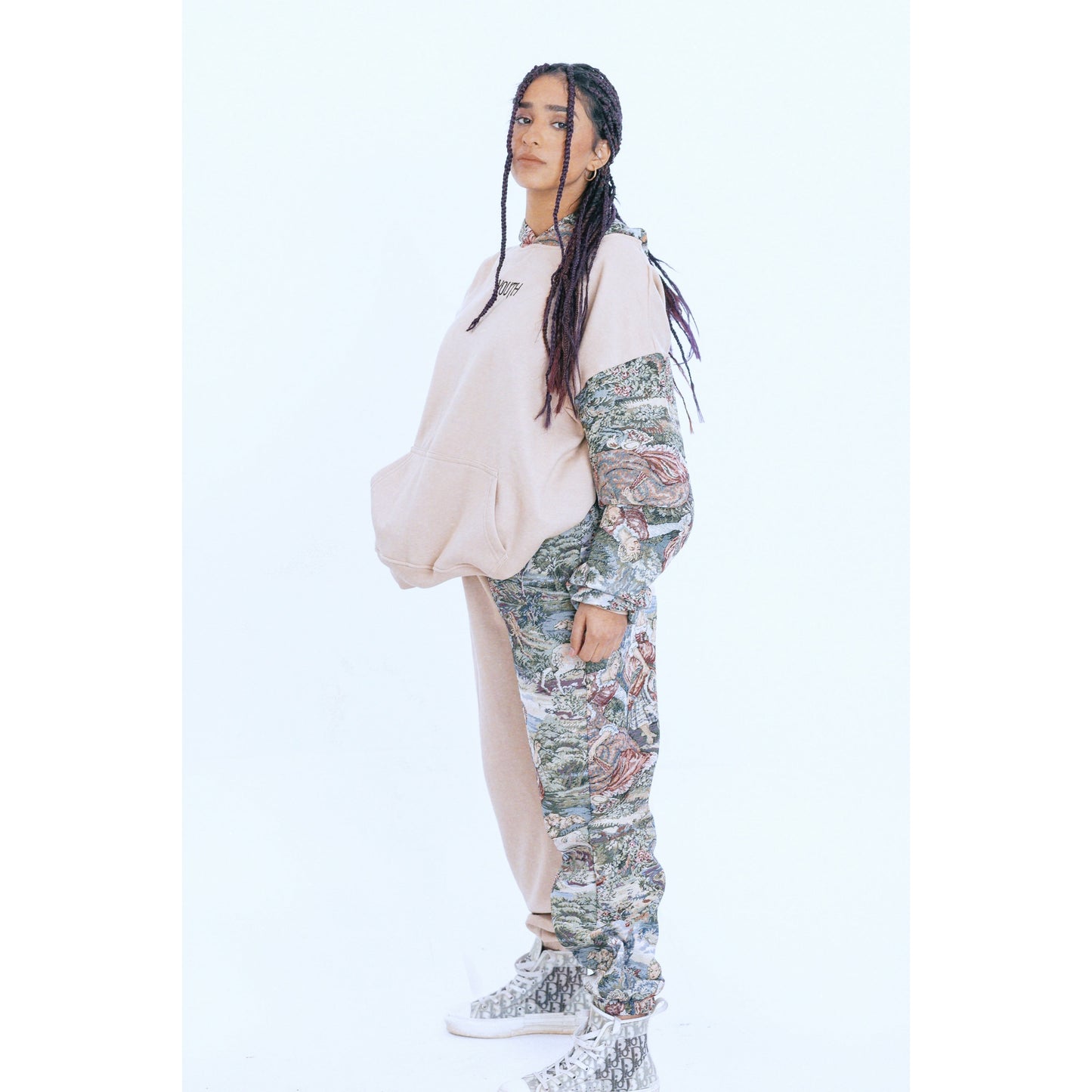 HALF AND HALF sweatpants